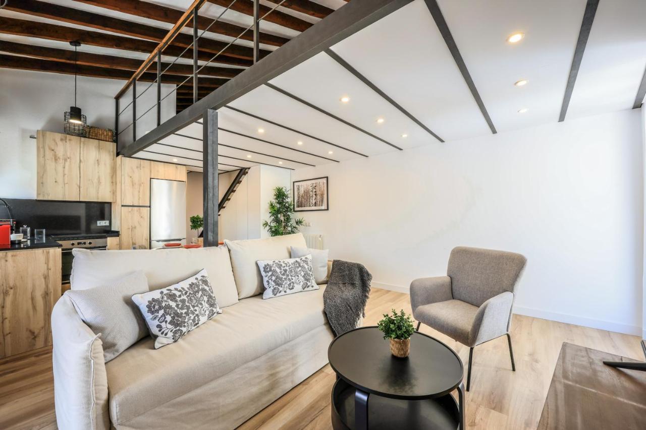 Atico Duplex Avenida De America * Madrid